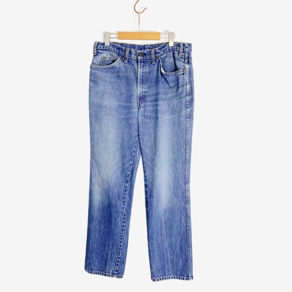 Vintage GWG Faded Jeans / Made in Canada / Size 32 inch waist / size Medium - Picture 4 of 11